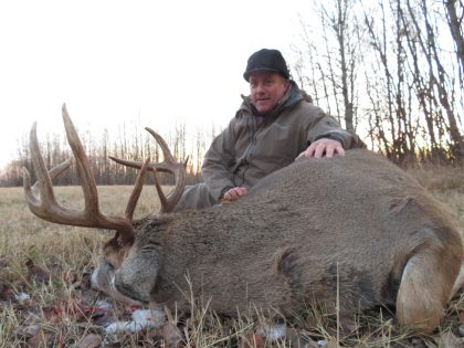 Millers-North-Outfitting-Alberta-Whitetail-Hunting-031