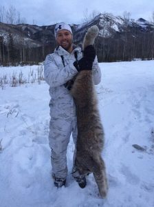 Millers-North-Outfitting-Alberta-Wolf-Predator-Hunting004